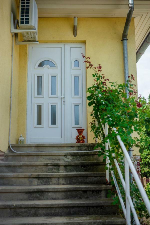 Viragos Vendeghaz Appartement Keszthely Buitenkant foto